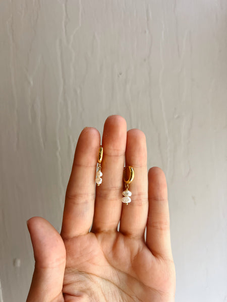 Mini Freshwater Pearl Huggies