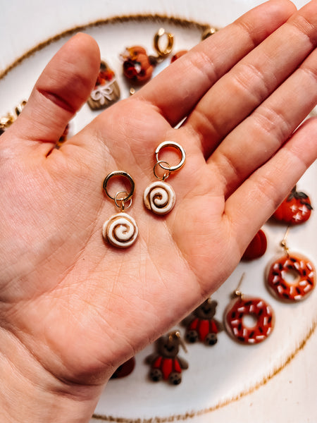 Cinnamon Bun Charm
