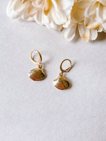 Gold Shell Locket Huggies
