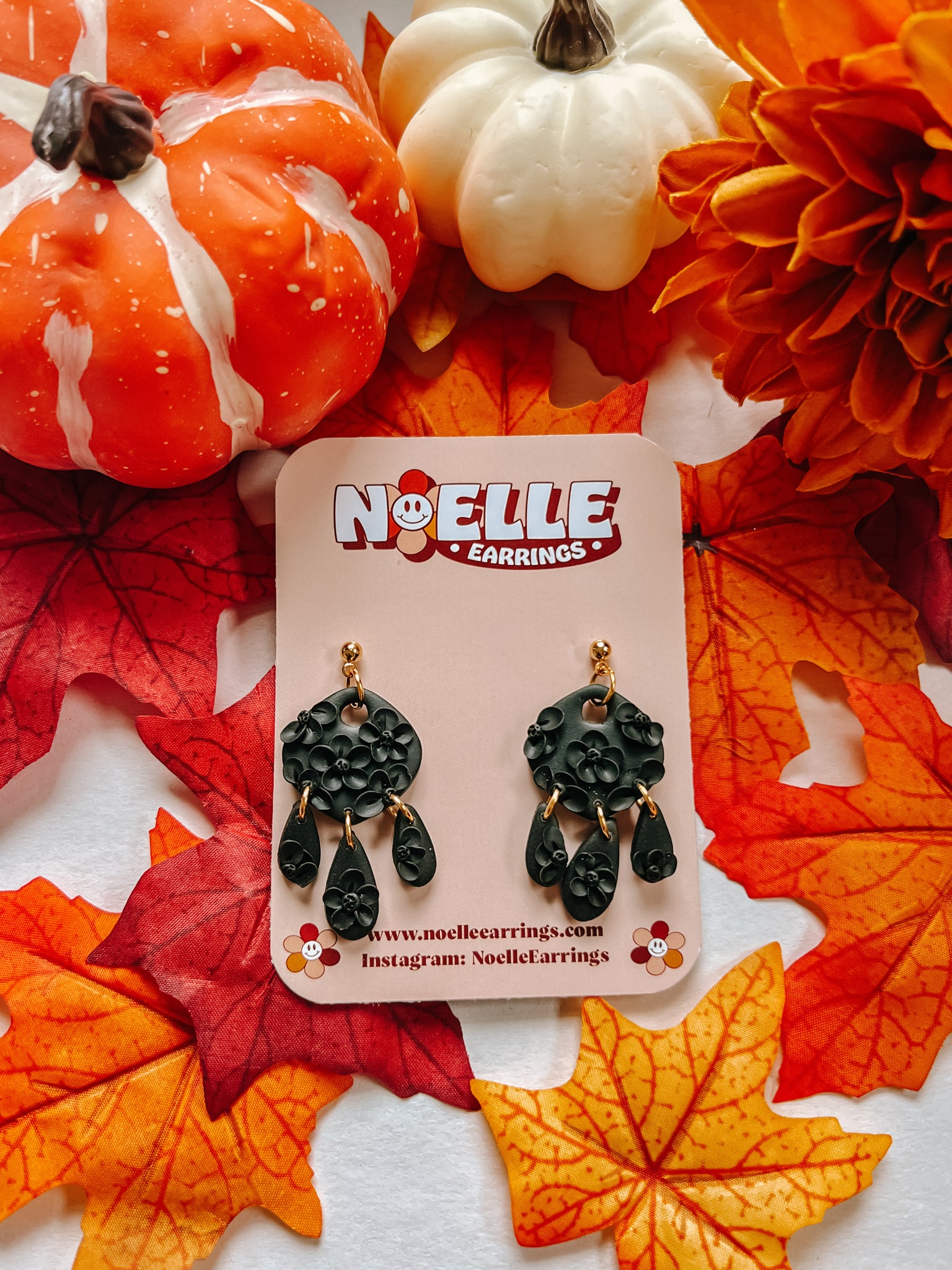 Black Monochromatic Floral Patterned Earrings