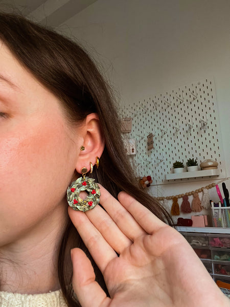 Sparkle Wreath Earrings