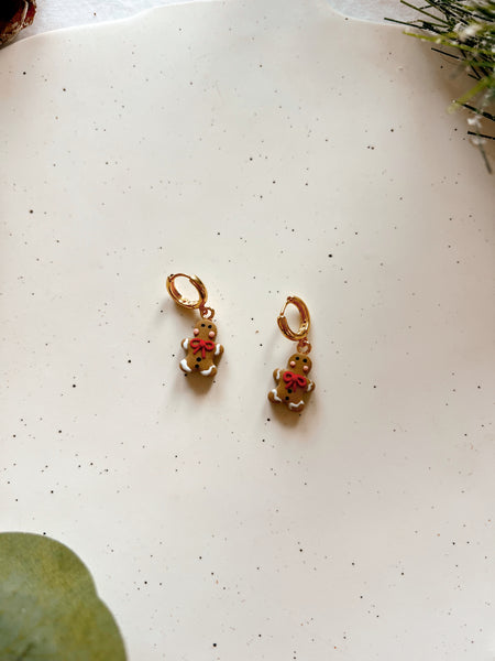 Gingerbread Bead Huggies