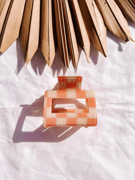 Mini Boho Checkered Claws