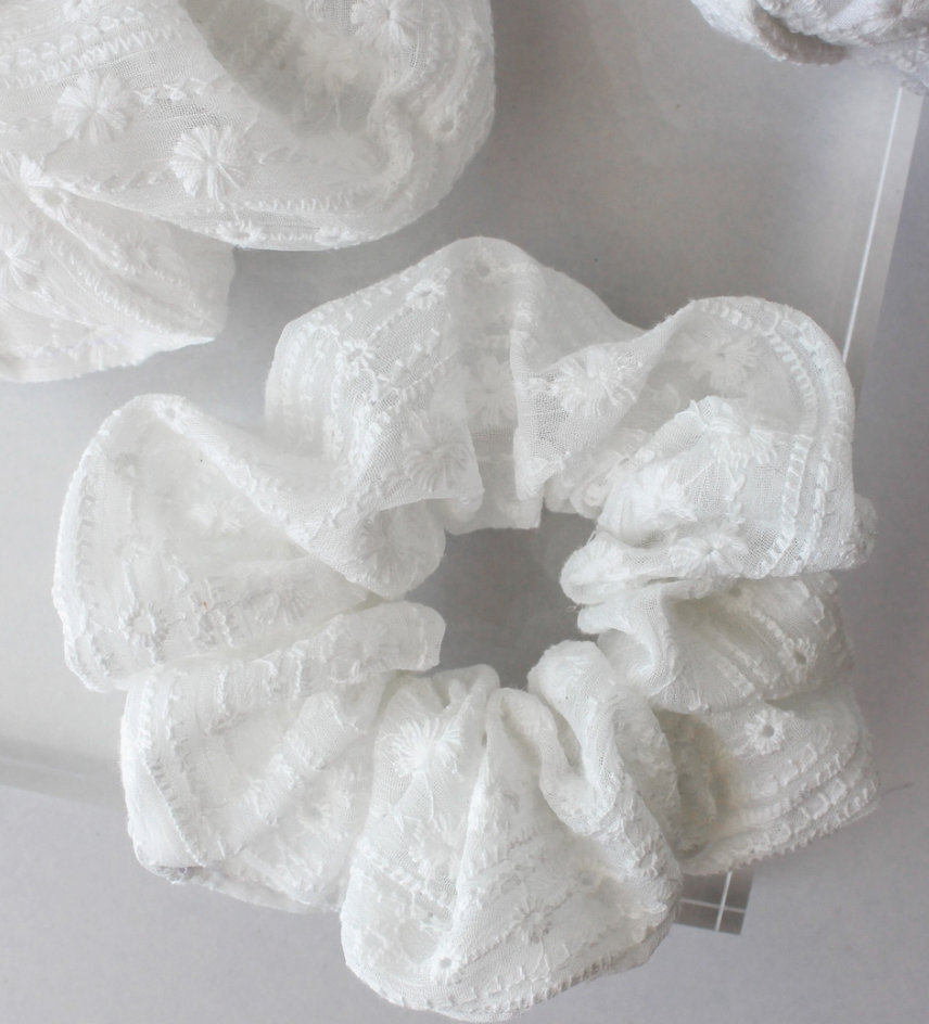 Dainty Daisy Embroidered Scrunchie